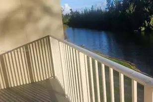 8240 SW 210th St, Cutler Bay, FL 33189 - Photo 23