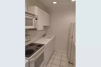 731 Hummingbird Way #10, North Palm Beach, FL 33408 - Photo 11