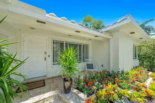 5915 La Gorce Dr, Miami Beach, FL 33140 - Photo 7