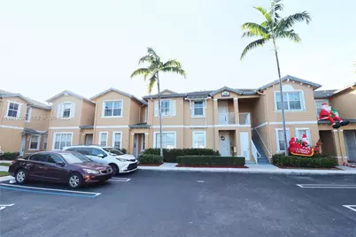 230 SE 29th Ave #4, Homestead, FL 33033 - Photo 1