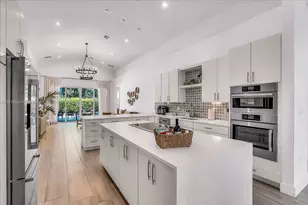 1522 NE 17th Way, Fort Lauderdale, FL 33304 - Photo 9