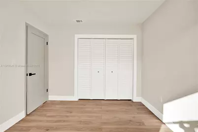 131 NE 18th St, Homestead, FL 33030 - Photo 25