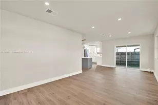 131 NE 18th St, Homestead, FL 33030 - Photo 17