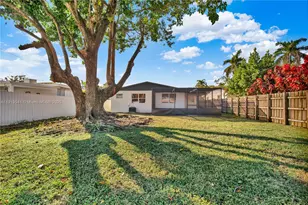 131 NE 18th St, Homestead, FL 33030 - Photo 33