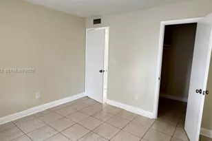 486 NW 165th St Rd, Miami, FL 33169 - Photo 29