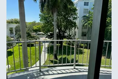 486 NW 165th St Rd #B-302, Miami, FL 33169 - Photo 11