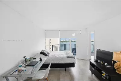 7601 E Treasure Dr # 2109, North Bay Village, FL 33141 - Photo 17