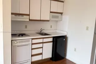 5703 SW 72nd St, South Miami, FL 33143 - Photo 3