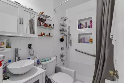 3600 SW 1st Ave, Miami, FL 33145 - Photo 17