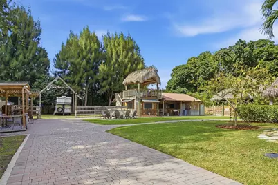 5601 SW 195th Ter, Southwest Ranches, FL 33332 - Photo 47