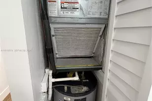 1927 NW 20th Ave, Miami, FL 33125 - Photo 17