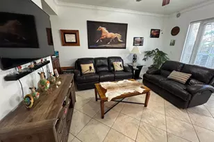 8061 SW 119th Ct, Miami, FL 33183 - Photo 3