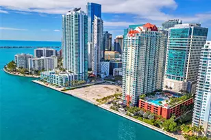 1155 Brickell Bay Dr, Miami, FL 33131 - Photo 3