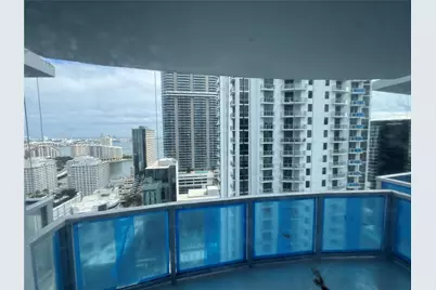 1050 Brickell Ave #3106, Miami, FL 33131 - Photo 17