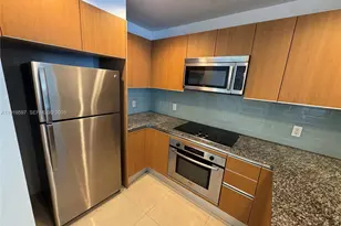 1050 Brickell Ave, Miami, FL 33131 - Photo 9