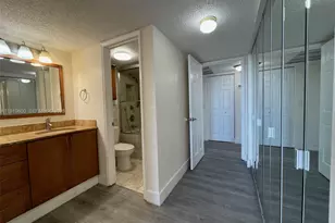 9471 Evergreen Pl, Davie, FL 33324 - Photo 21