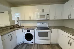 9471 Evergreen Pl, Davie, FL 33324 - Photo 15