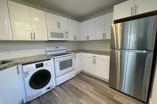 9471 Evergreen Pl, Davie, FL 33324 - Photo 13