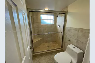 9471 Evergreen Pl #401, Davie, FL 33324 - Photo 27