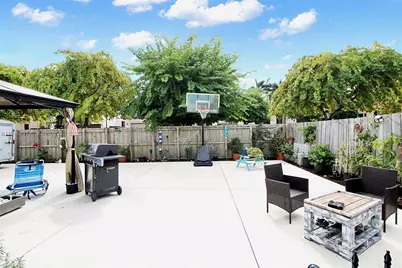 732 SE 35th Ave, Homestead, FL 33033 - Photo 33