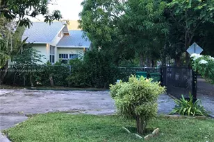 76 NE 48th St, Miami, FL 33137 - Photo 5