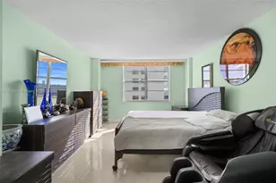 301 174th St, Sunny Isles Beach, FL 33160 - Photo 11