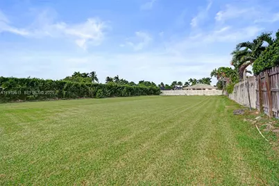 13401 SW 38th St, Miami, FL 33175 - Photo 9