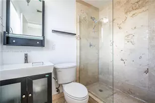 2180 Bay Dr, Miami Beach, FL 33141 - Photo 31