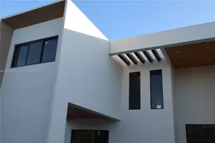 2324 SW 26th St, Miami, FL 33133 - Photo 3