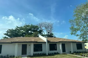 12181 SW 215th St, Miami, FL 33177 - Photo 1