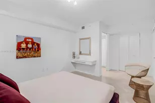 7600 Collins Ave, Miami Beach, FL 33141 - Photo 25