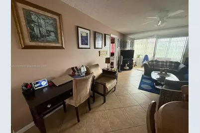 8220 Sunrise Lakes Blvd #309, Sunrise, FL 33322 - Photo 9