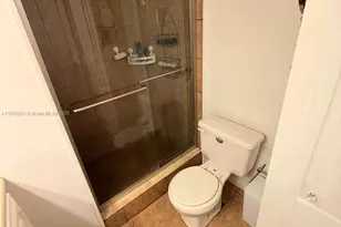 8220 Sunrise Lakes Blvd, Sunrise, FL 33322 - Photo 27