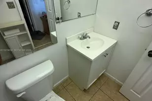 8220 Sunrise Lakes Blvd, Sunrise, FL 33322 - Photo 23