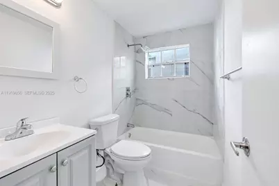 635 8th St #106, Miami Beach, FL 33139 - Photo 13