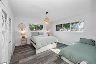 1331 NE 160th St, North Miami Beach, FL 33162 - Photo 23