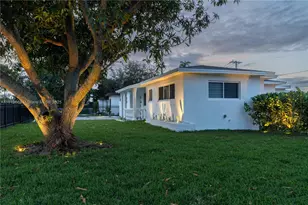 1331 NE 160th St, North Miami Beach, FL 33162 - Photo 3