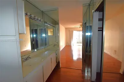 3081 NW 123rd Ave, Sunrise, FL 33323 - Photo 13