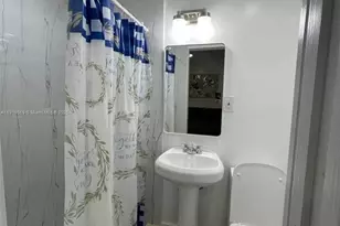 22905 SW 114th Pl, Miami, FL 33170 - Photo 5