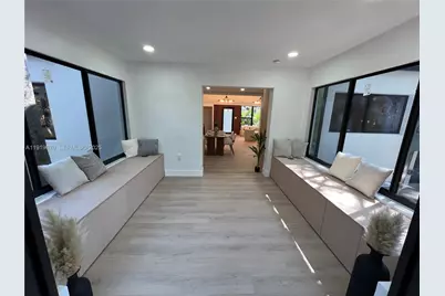 751 NE 80th St, Miami, FL 33138 - Photo 17