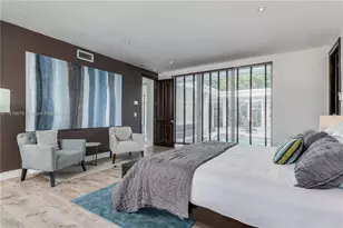 111 S Hibiscus Dr, Miami Beach, FL 33139 - Photo 15