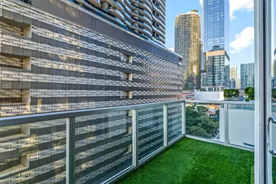 1050 Brickell Ave #1006, Miami, FL 33131 - Photo 25