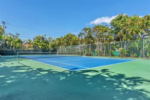 801 N Venetian Dr, Miami Beach, FL 33139 - Photo 59