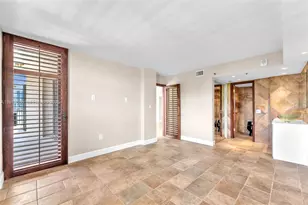 801 N Venetian Dr, Miami Beach, FL 33139 - Photo 37