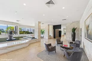 1000 W Island Blvd, Aventura, FL 33160 - Photo 11