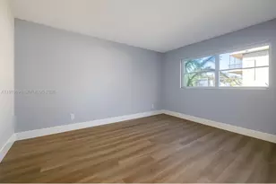 333 NW 17th Ct, Fort Lauderdale, FL 33311 - Photo 9