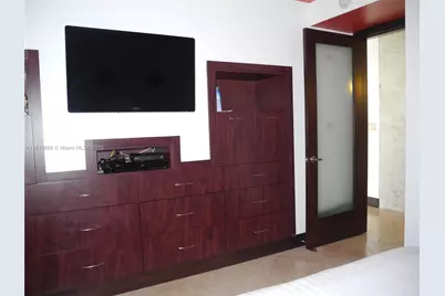 1408 Brickell Bay Dr #612, Miami, FL 33131 - Photo 15