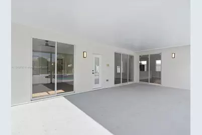 6758 Lake Nona Pl, Lake Worth, FL 33463 - Photo 9