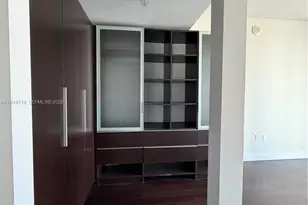 185 SW 7th St, Miami, FL 33130 - Photo 19