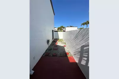 1281 SW 124th Ct #21-G, Miami, FL 33184 - Photo 17